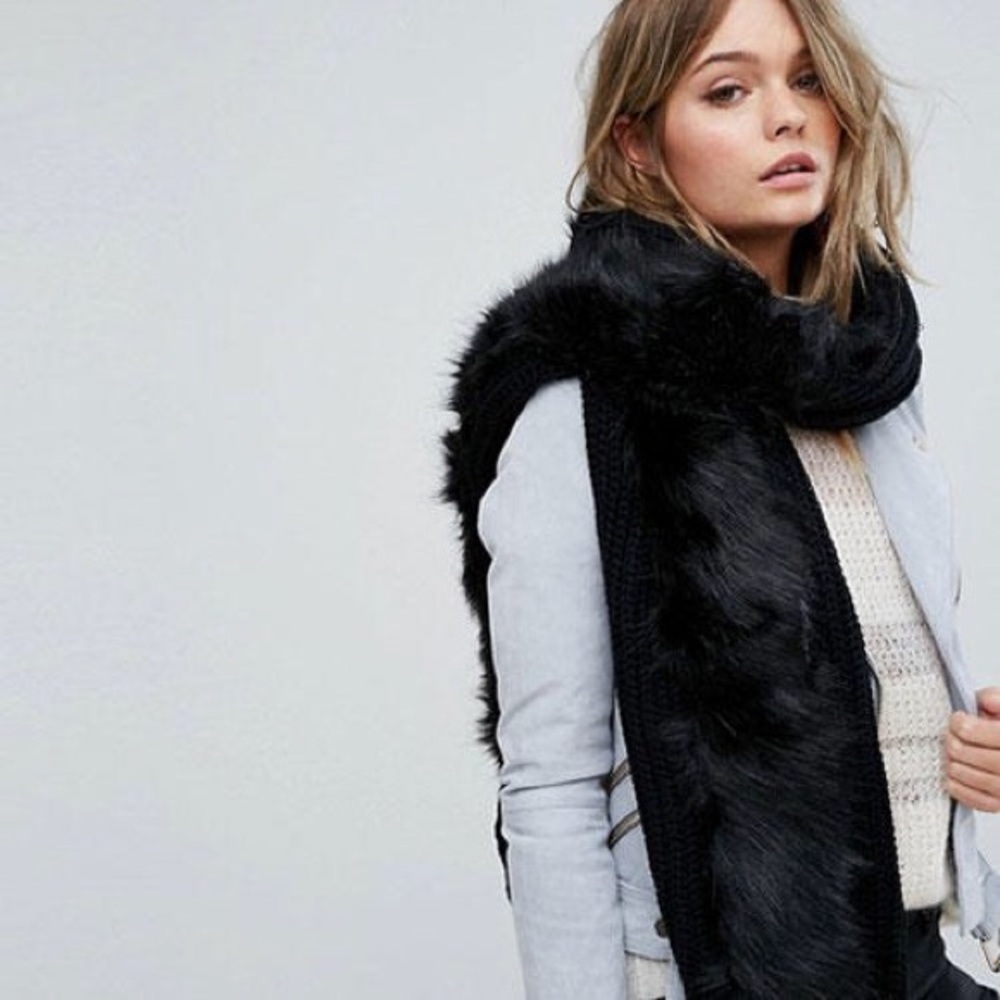 Mossimo black fuzzy silky scarf